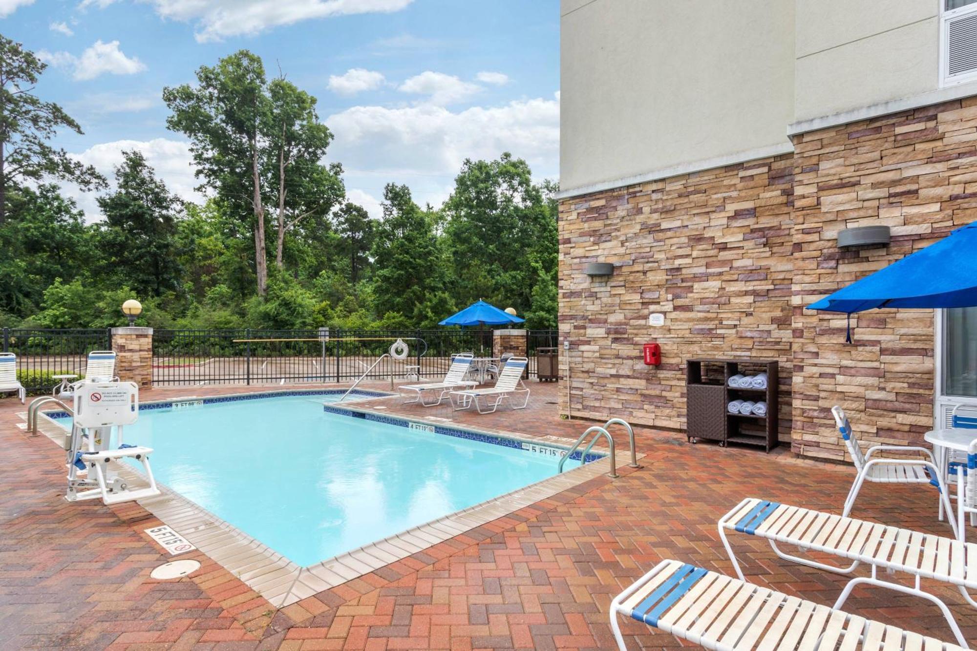 Fairfield Inn & Suites By Marriott Houston Конро Екстер'єр фото